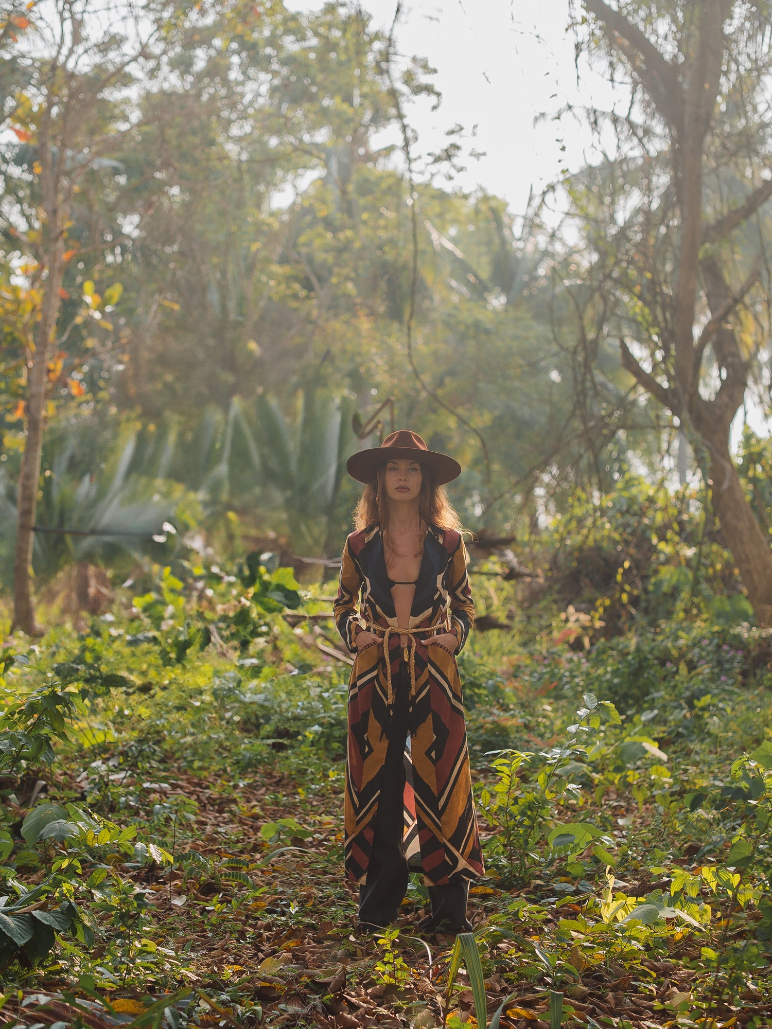 SHIELD COAT HAKUNA IN LINEN