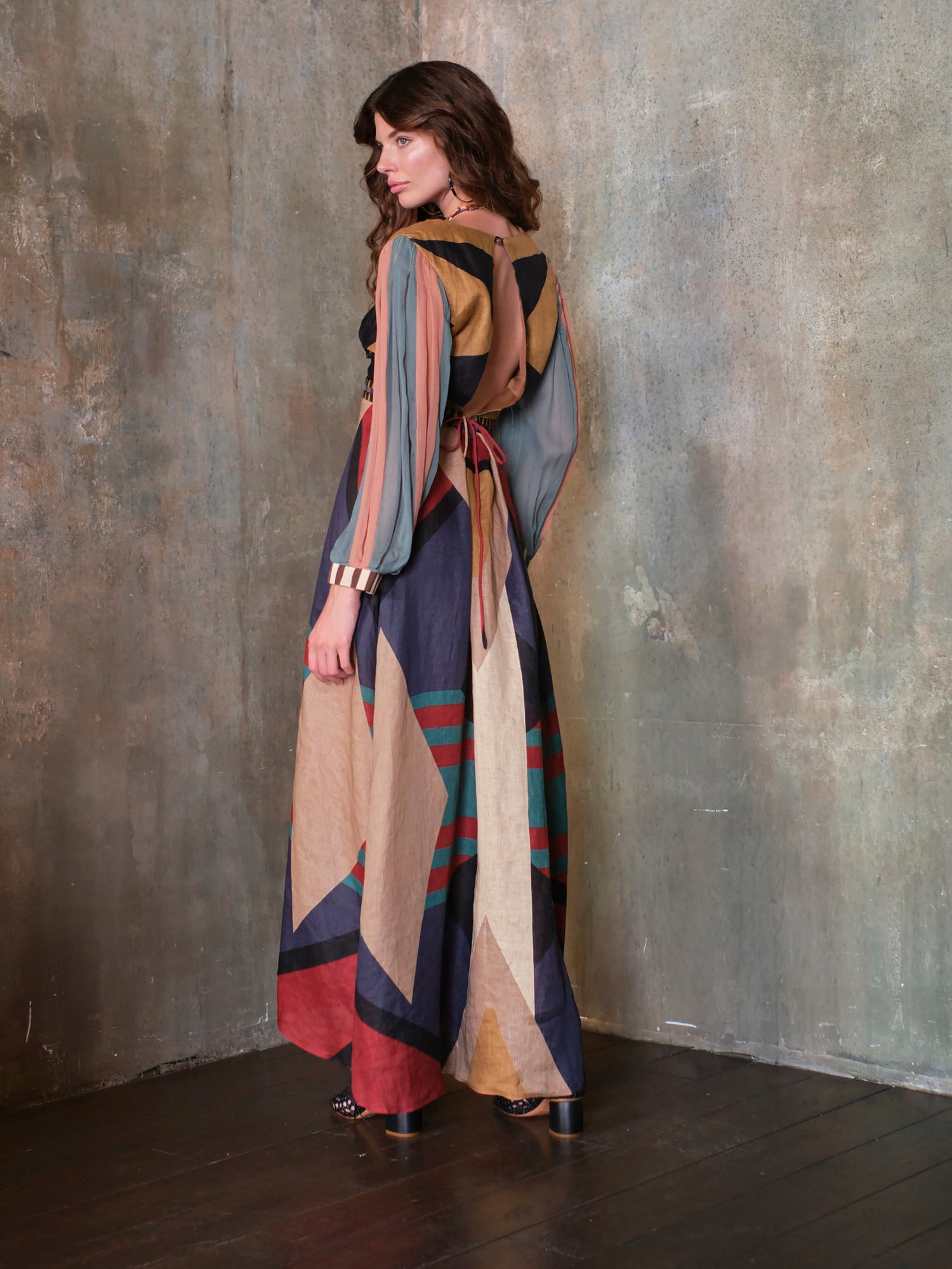 ASTRAL DRESS IN LINEN